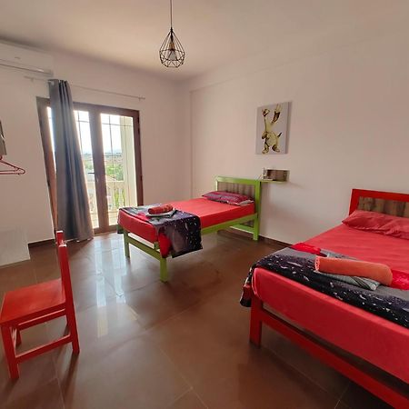 Tias Hostel Shkoder Exterior photo